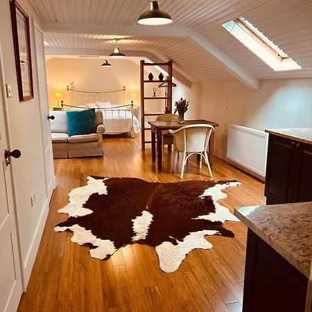 Glastonbury Festival En-Suite Studio With Kitchenette - 2 Miles To Site Εξωτερικό φωτογραφία